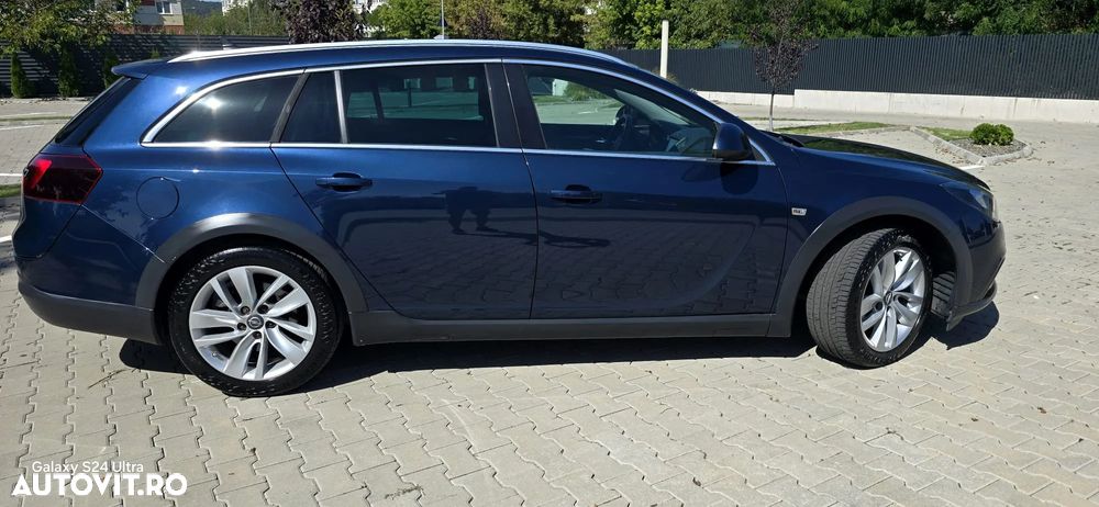 Opel Insignia - 10