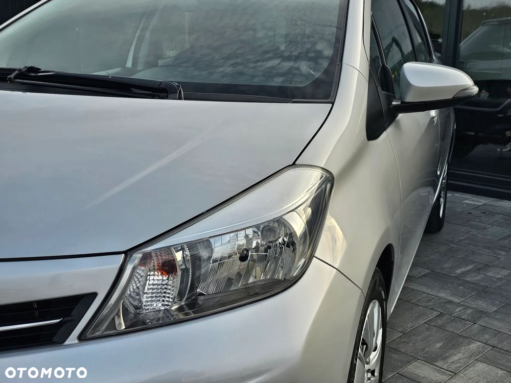 Toyota Yaris 1.33 Prestige - 24