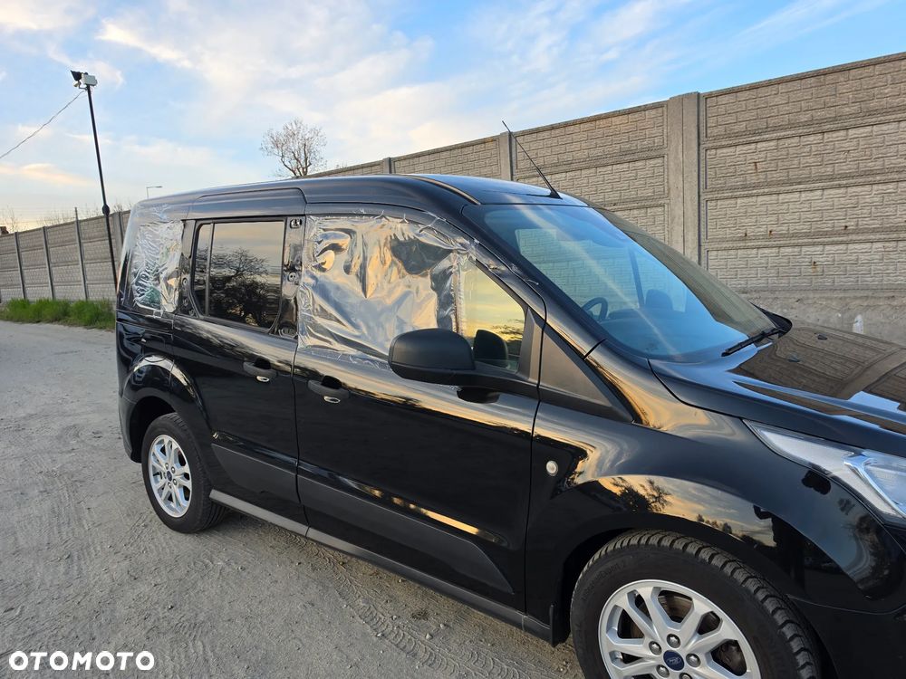 Ford Tourneo Connect - 27