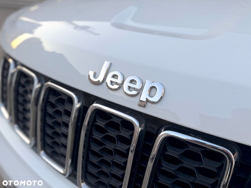 Jeep Grand Cherokee 3.6 V6 Limited - 38