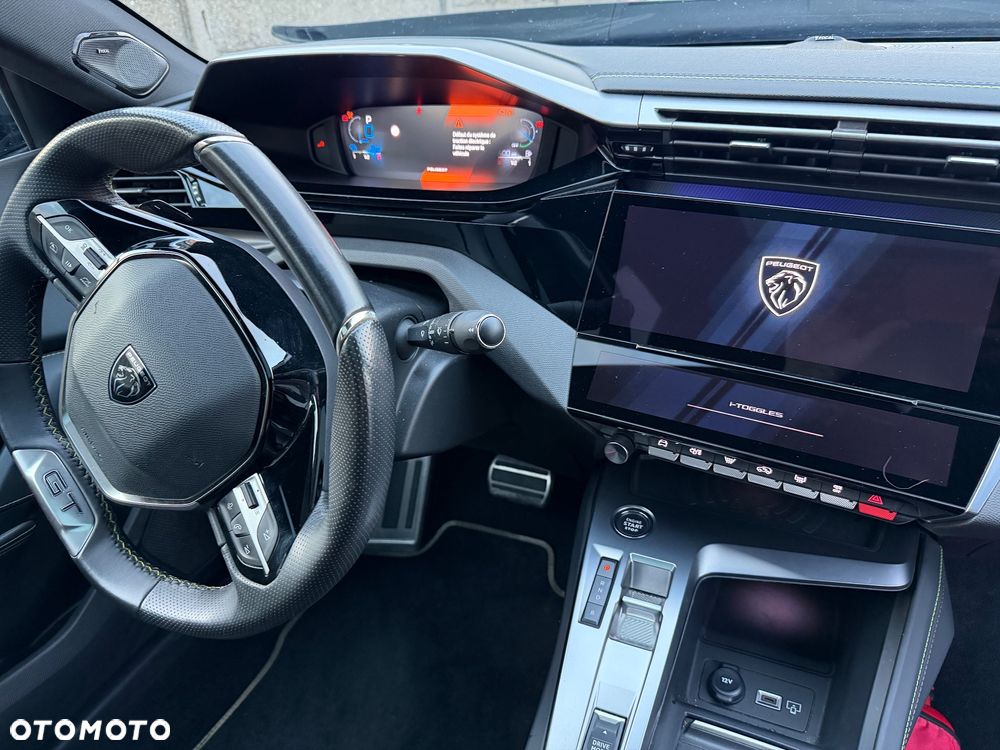 Peugeot 408 180 e-EAT8 GT - 12