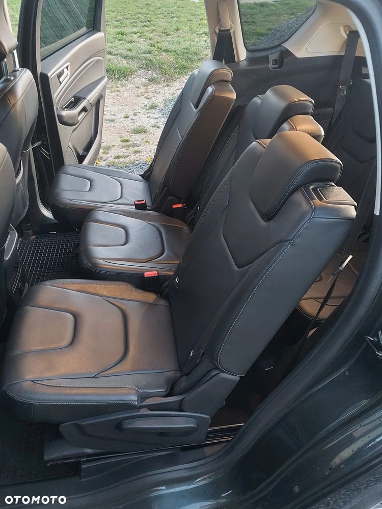 Ford S-Max 2.0 TDCi Titanium PowerShift - 14