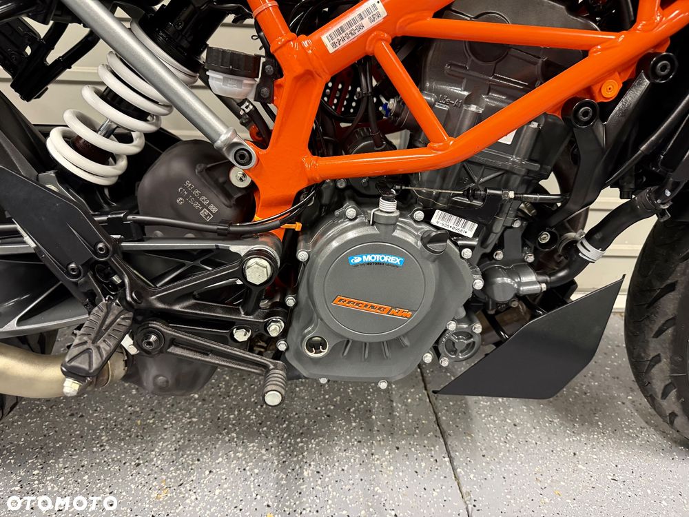 KTM Duke - 5