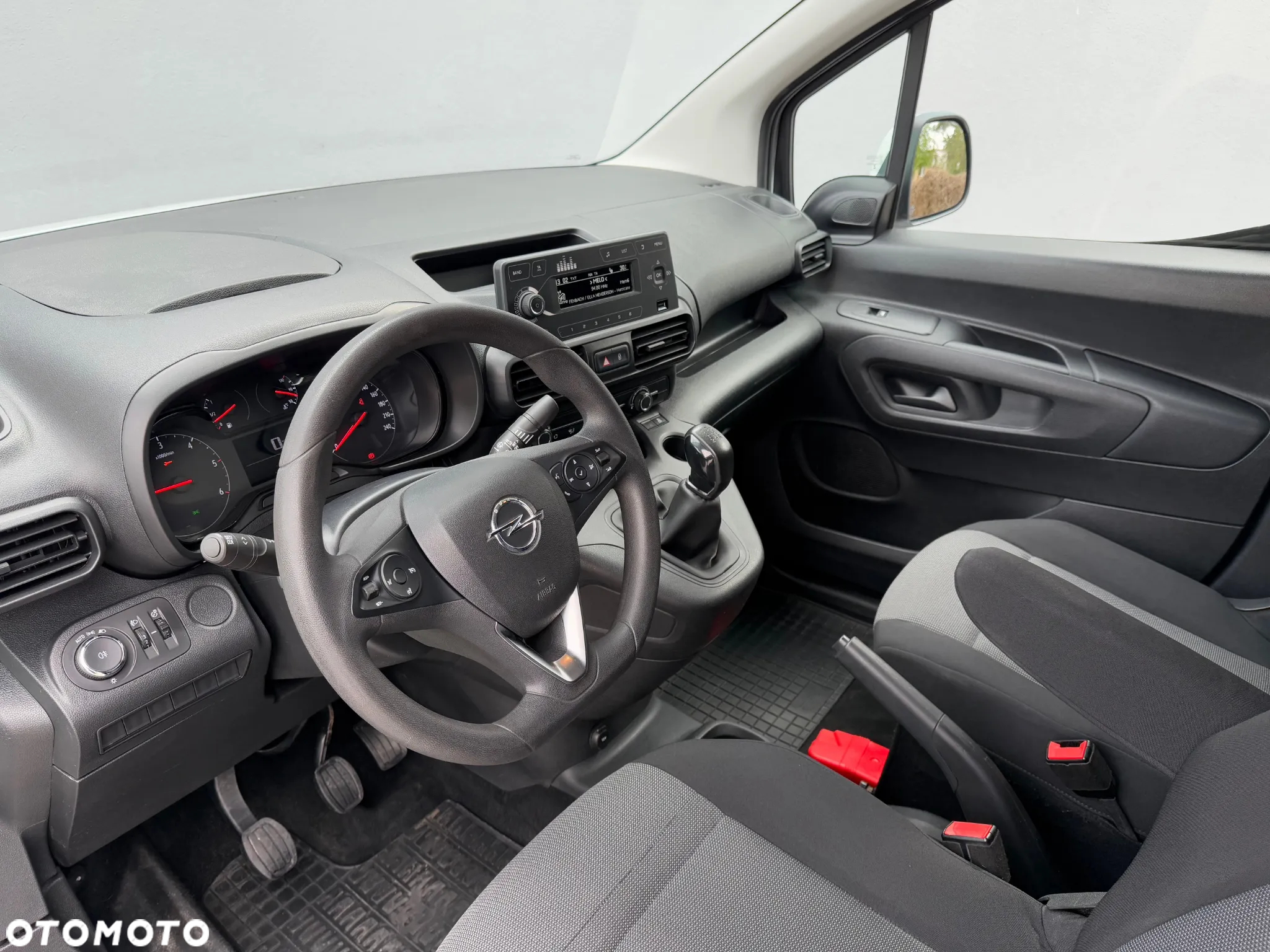 Opel Combo - 12