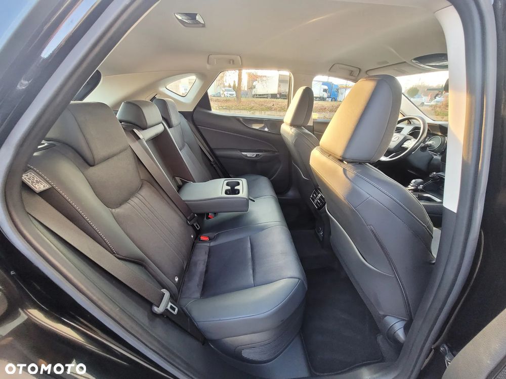 Lexus NX 350h Elegance 2WD - 12