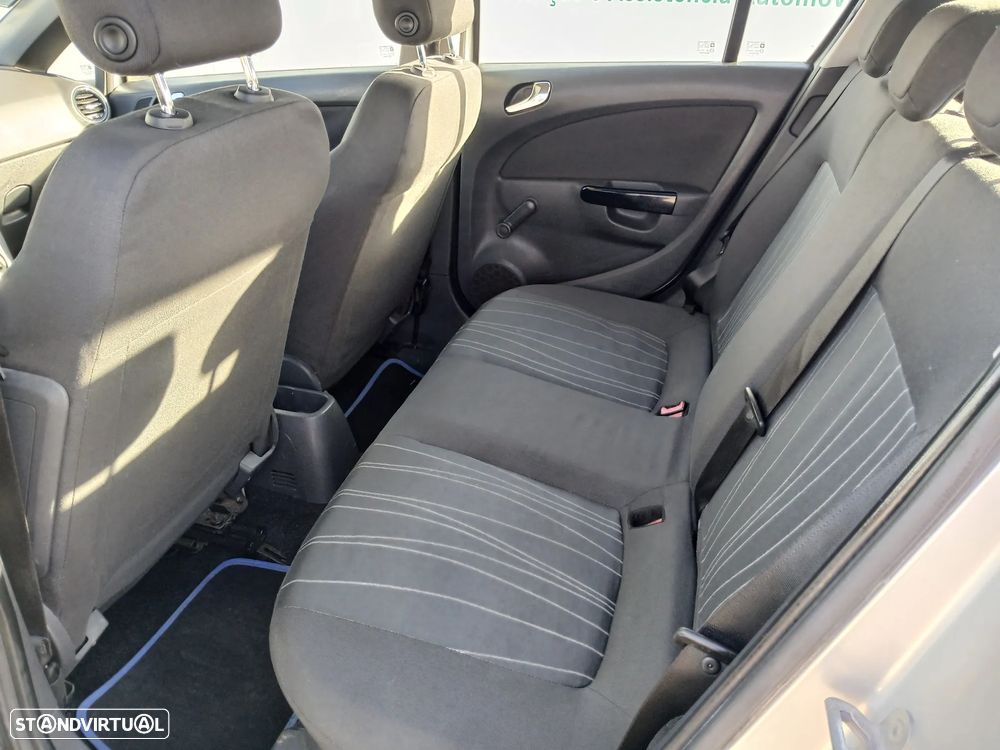 Opel Corsa 1.2 Enjoy - 17