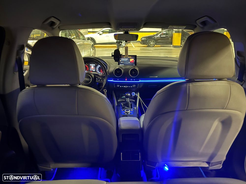 Audi A3 Sportback 1.6 TDI - 9