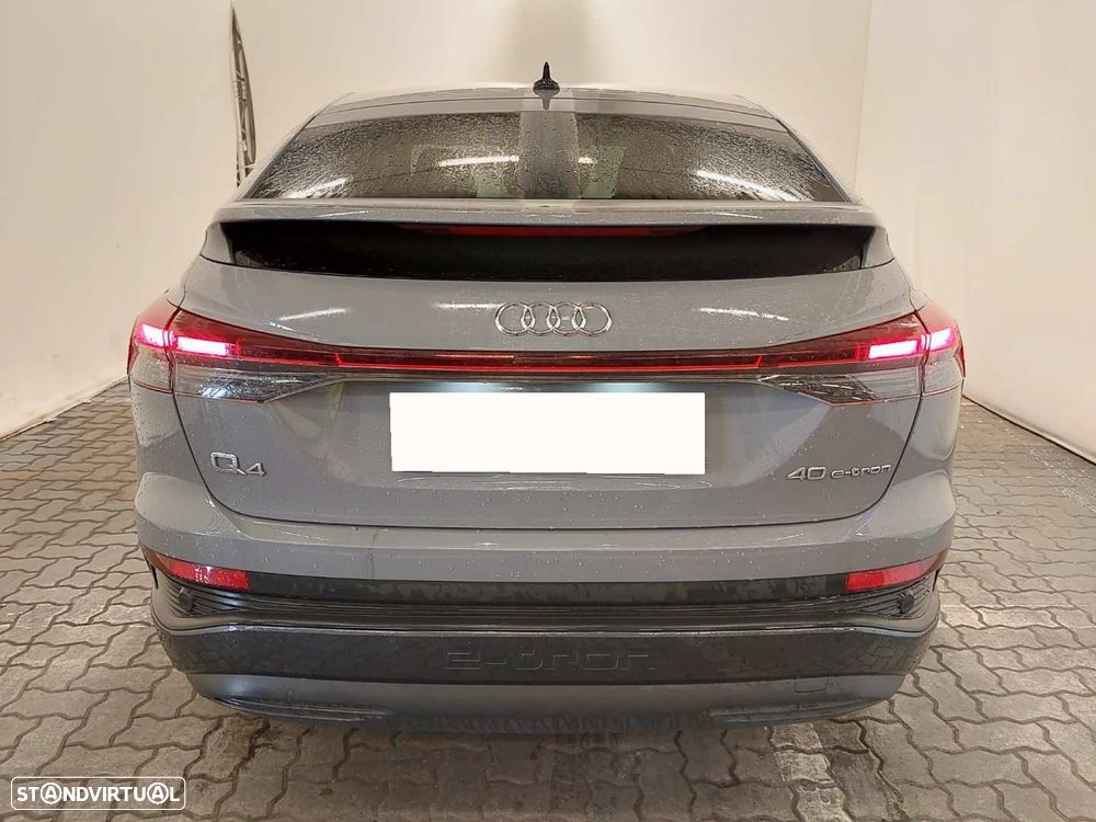 Audi Q4 e-tron 40 - 6