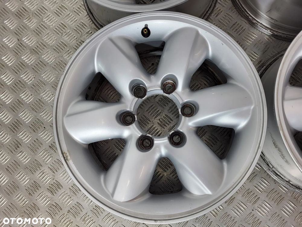 Nissan Terrano II Felga Aluminiowa 16 - 4