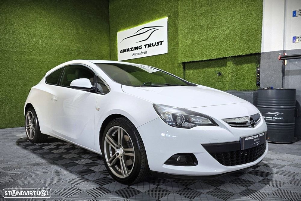 Opel Astra GTC 1.6 CDTi S/S - 1