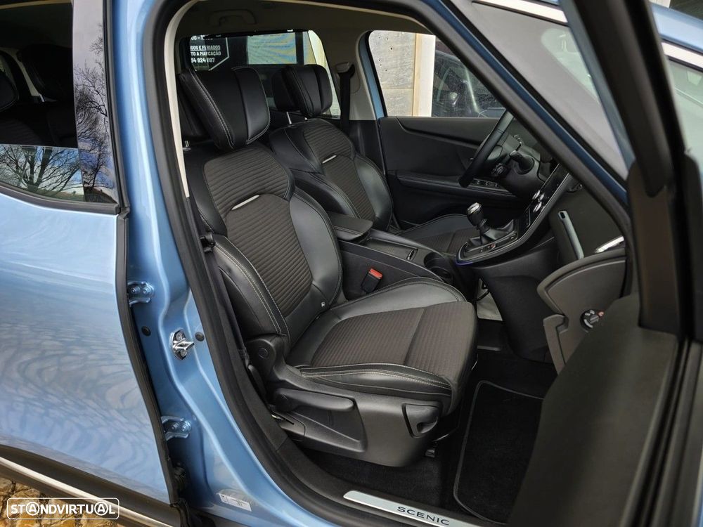 Renault Grand Scénic 1.6 dCi Intens SS - 25