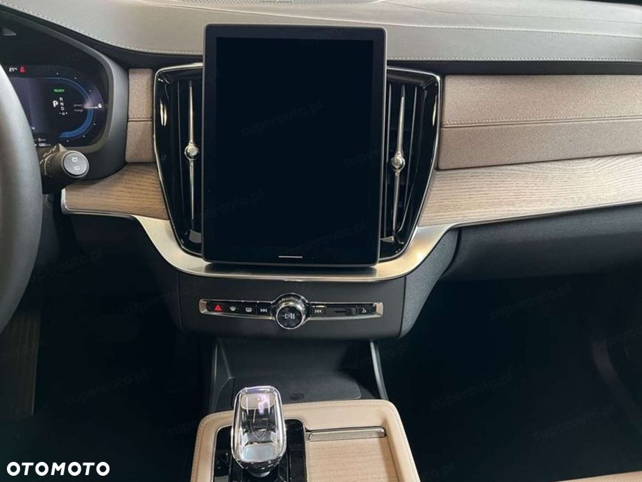 Volvo XC 90 - 10