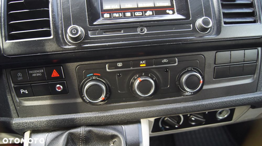 Volkswagen Transporter - 35