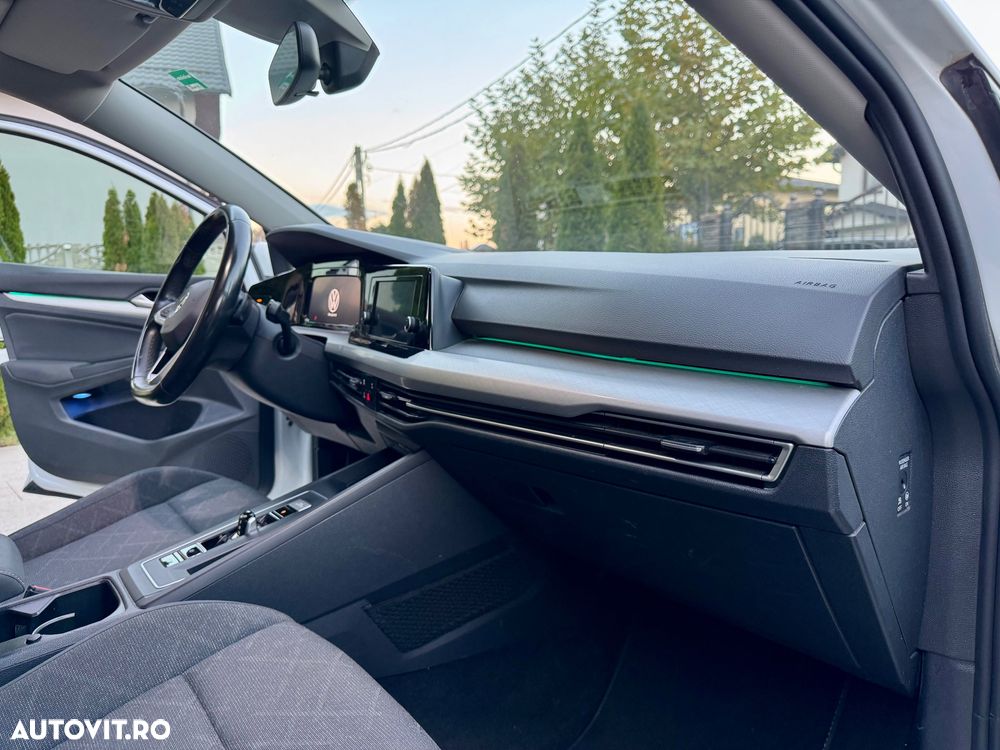 Volkswagen Golf 1.0 eTSI OPF DSG Life - 8