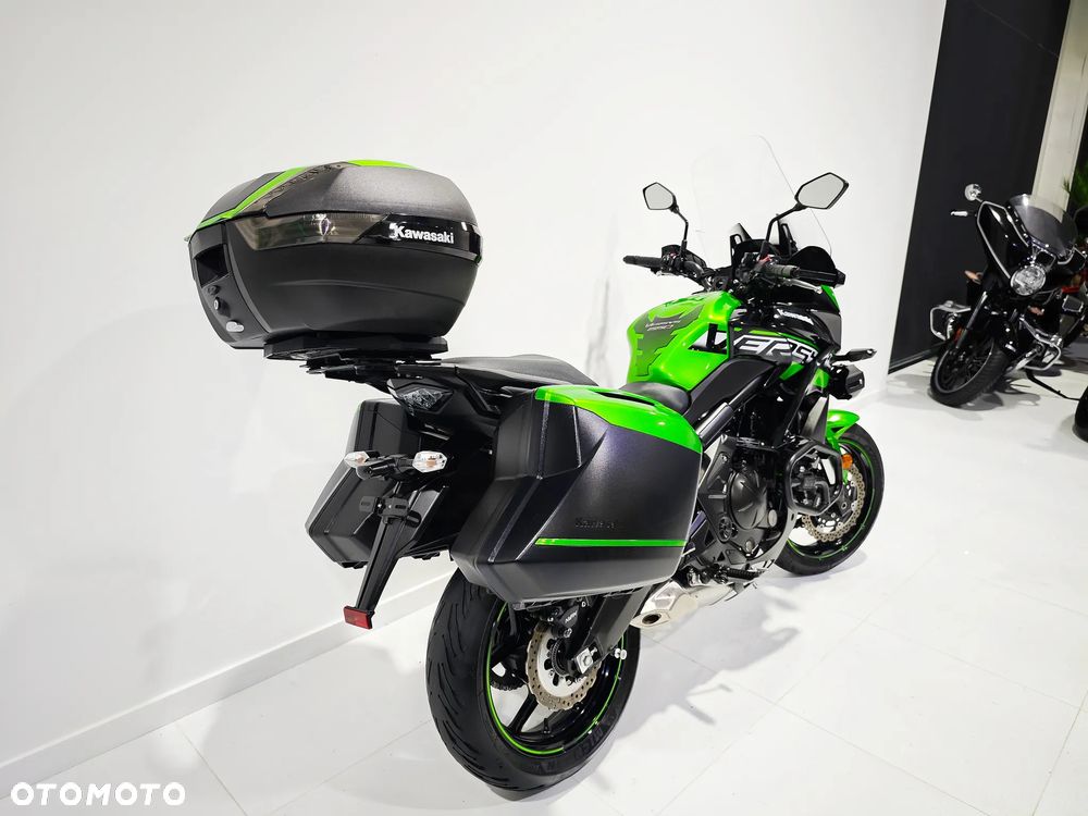 Kawasaki Versys 650 - 12
