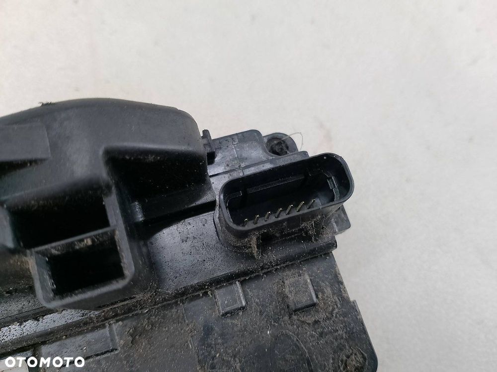 ZAMEK DRZWI PRAWY PRZÓD KIA CEE'D I 1.6 DOHC BENZYNA KOMBI - 3