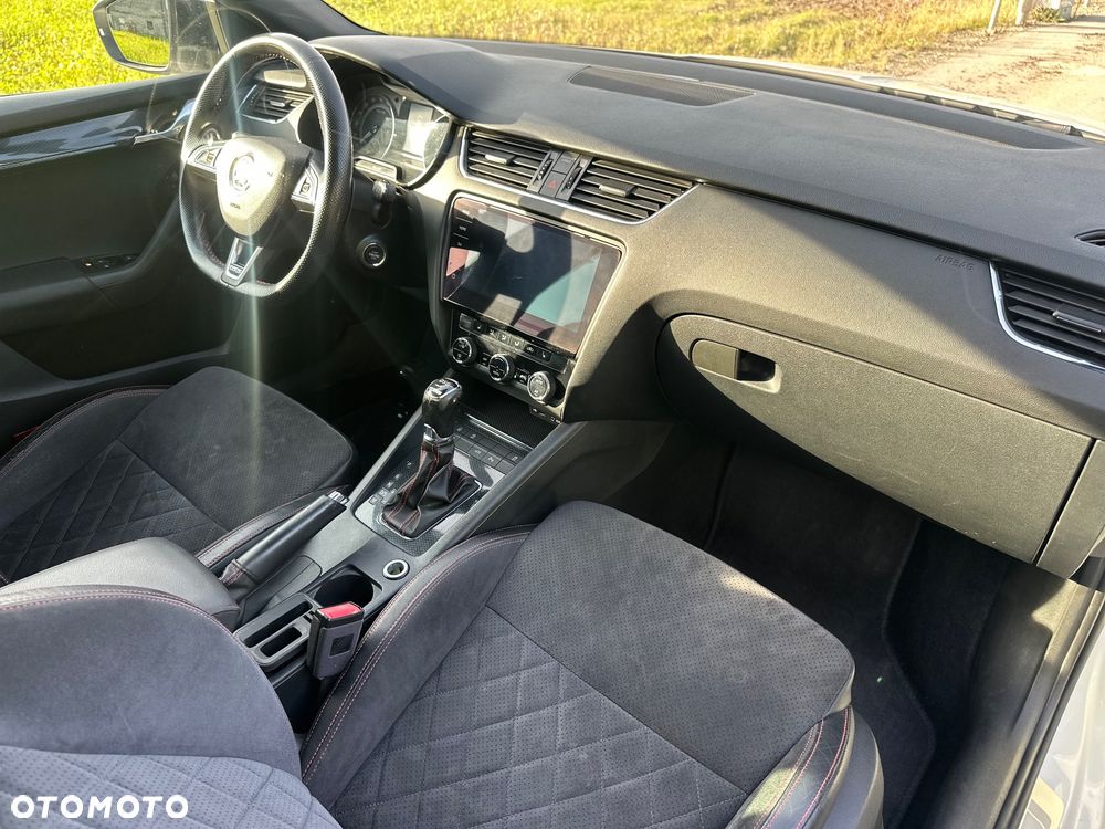 Skoda Octavia 2.0 TDI 4x4 RS Challenge DSG - 15