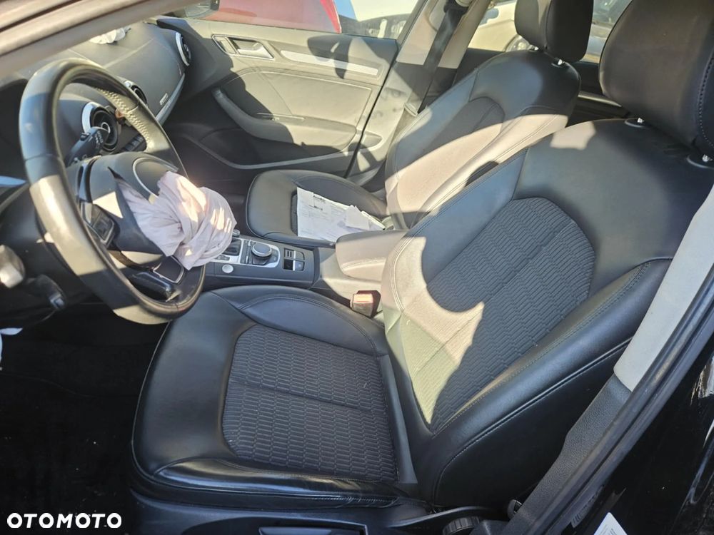 Audi A3 Sportback 1.4 TFSI e-tron Ambiente - 18