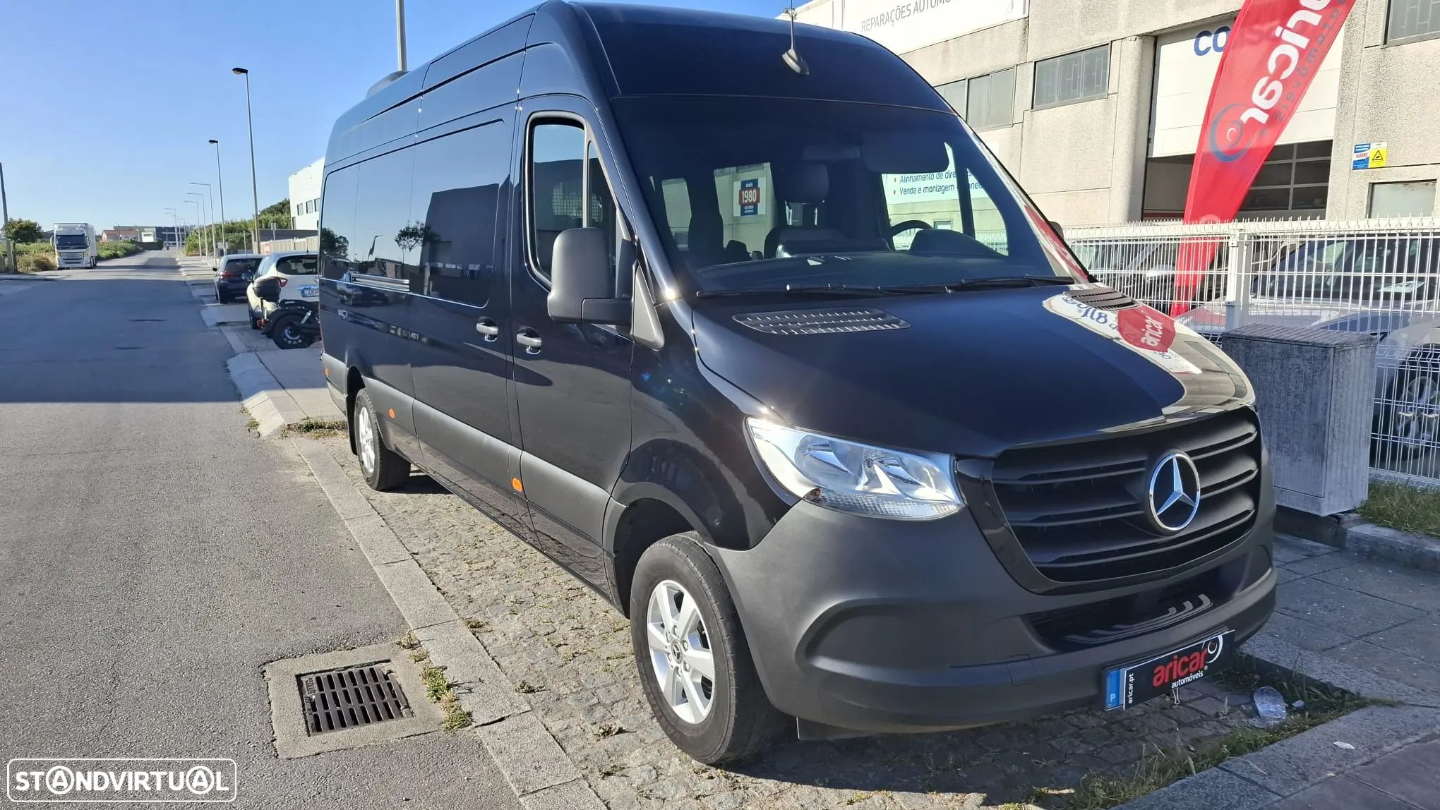 Mercedes-Benz Sprinter - 1