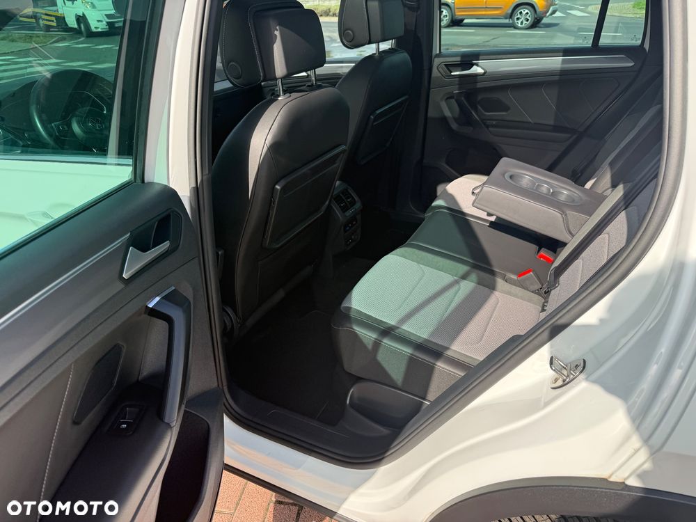 Volkswagen Tiguan 2.0 TDI SCR 4MOTION DSG Highline - 10