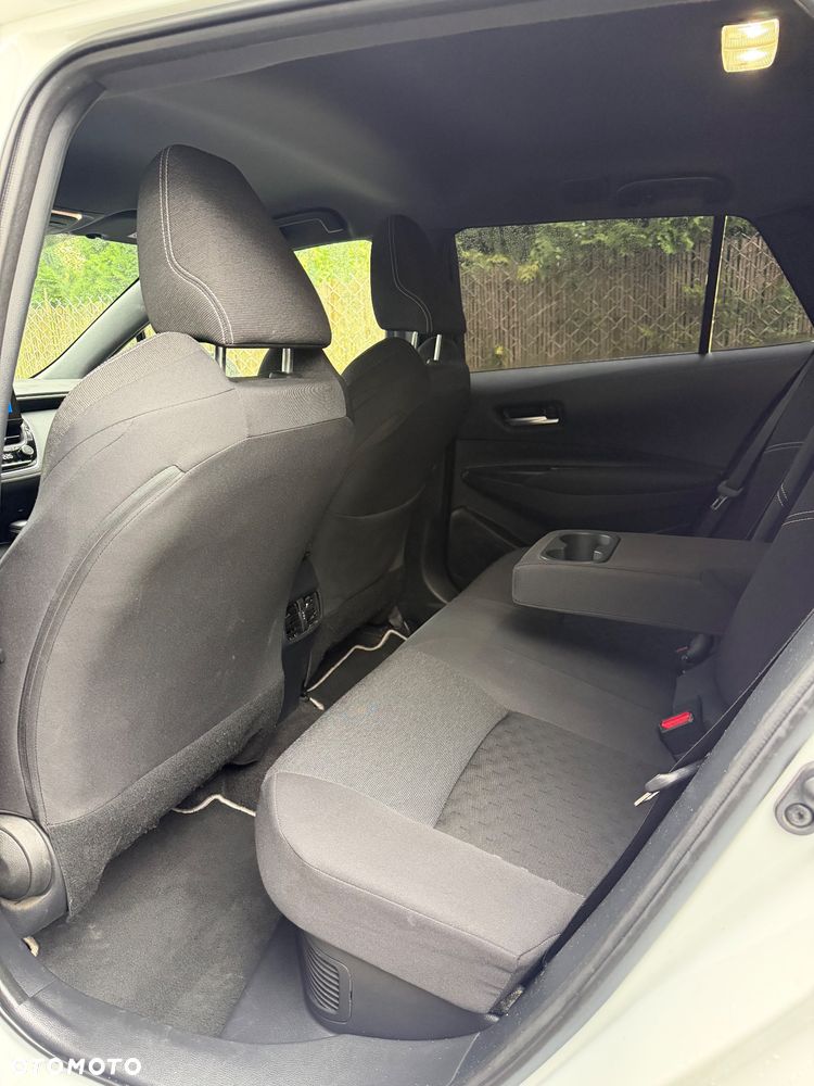 Toyota Corolla 1.8 Hybrid Comfort - 16