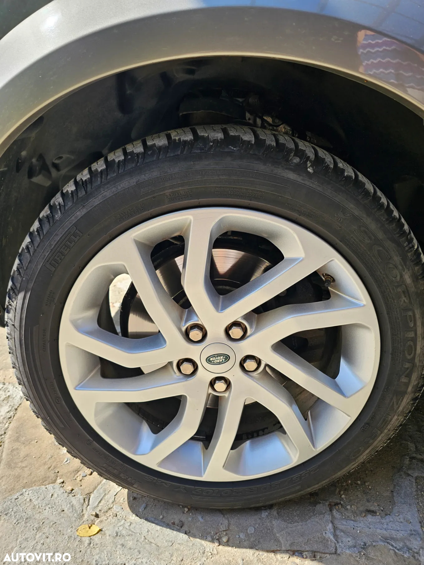 Land Rover Discovery 3.0i TD HSE Aut. - 11