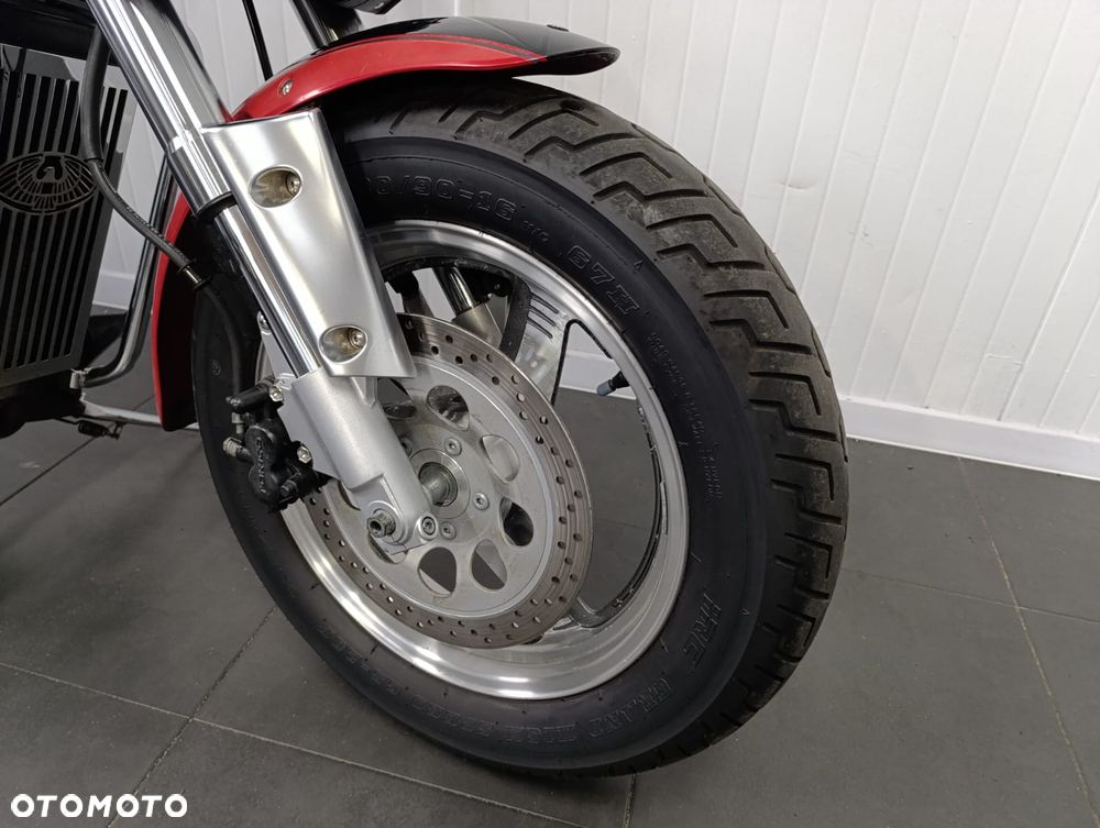 Suzuki Marauder - 5