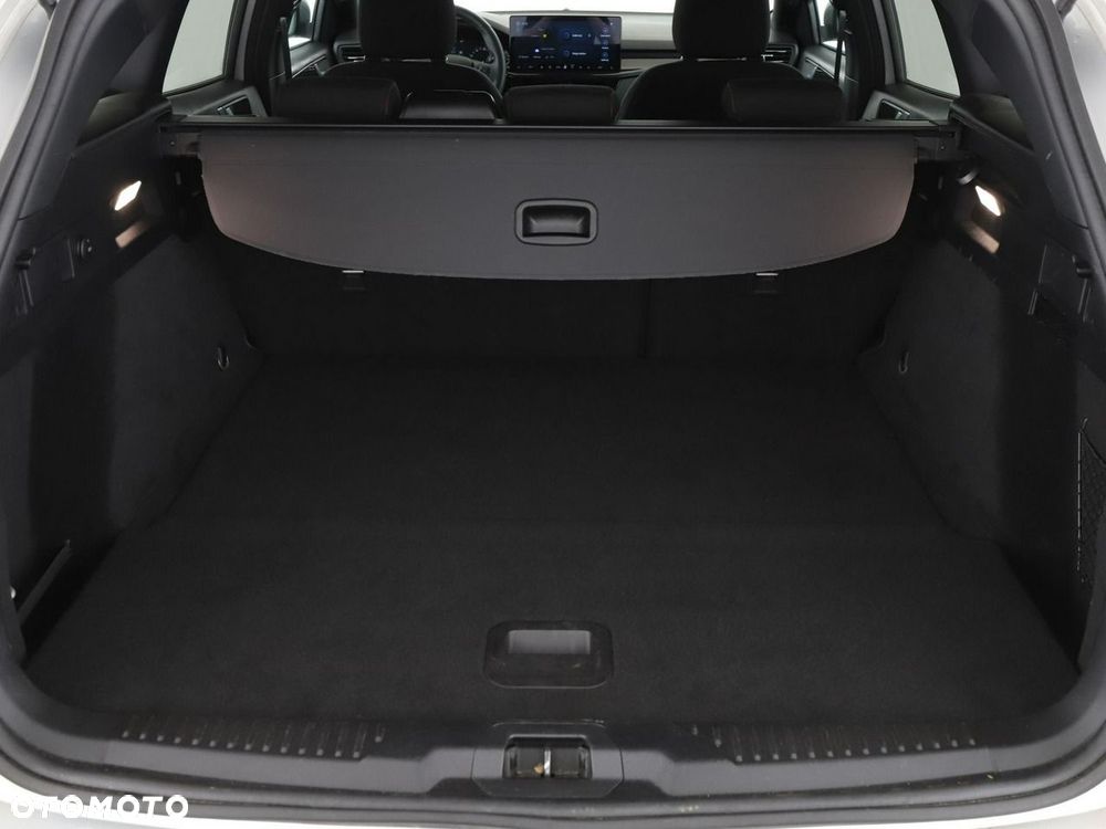 Ford Focus 1.0 EcoBoost Hybrid ST-LINE - 21