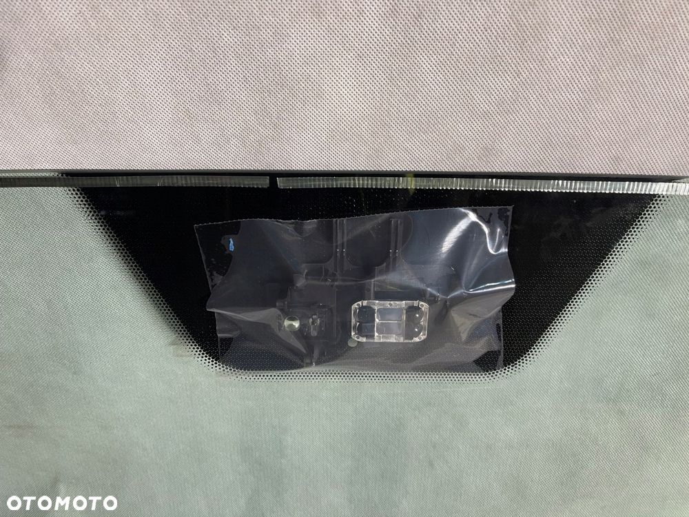 mercedes g w463 szyba przednia 2 sensory cała grzana 1997-2013 - 4