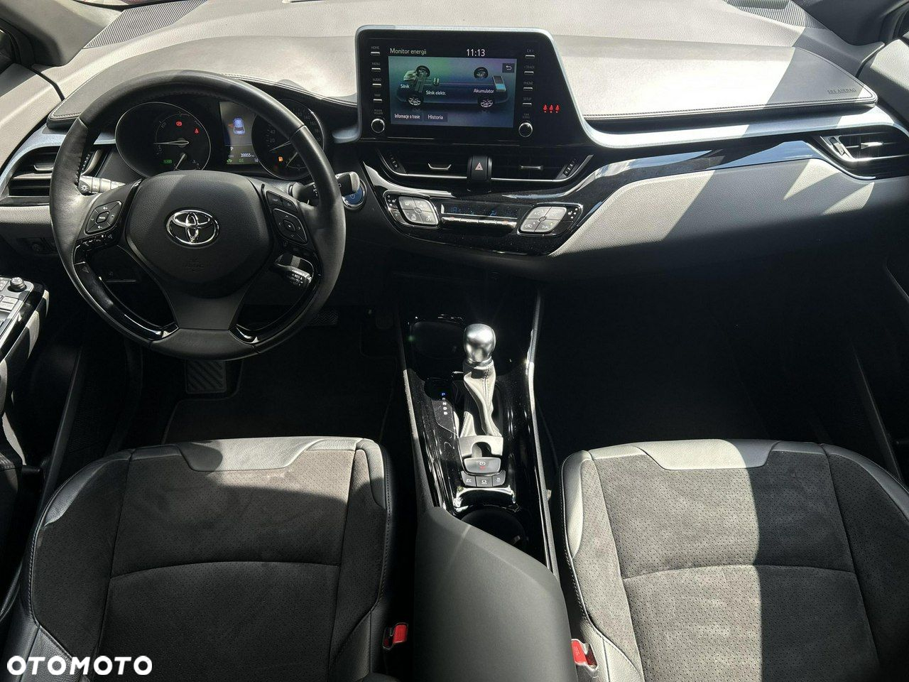 Toyota C-HR - 9