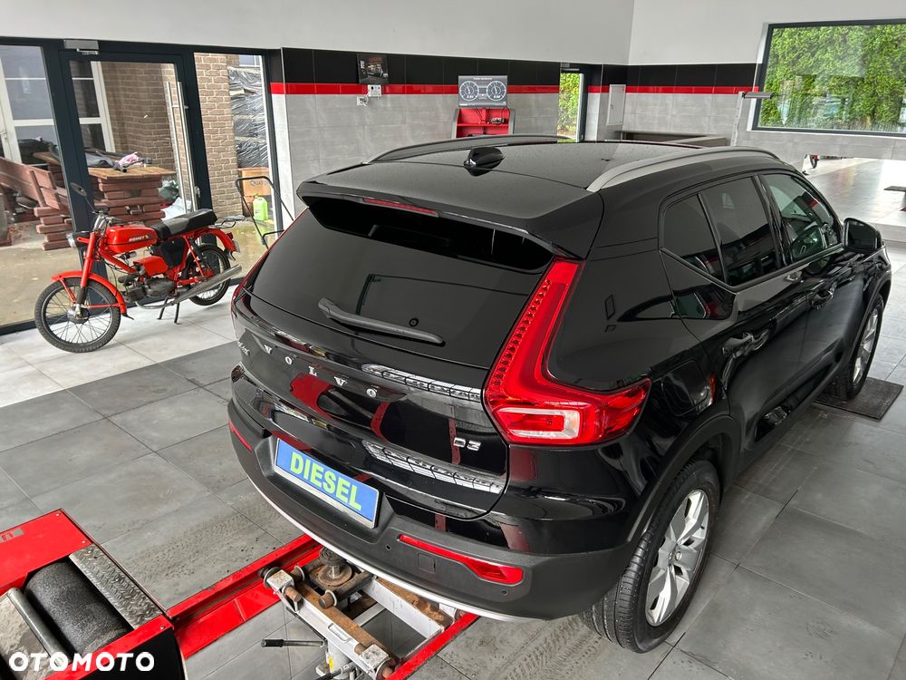 Volvo XC 40 D3 AWD RDesign - 8
