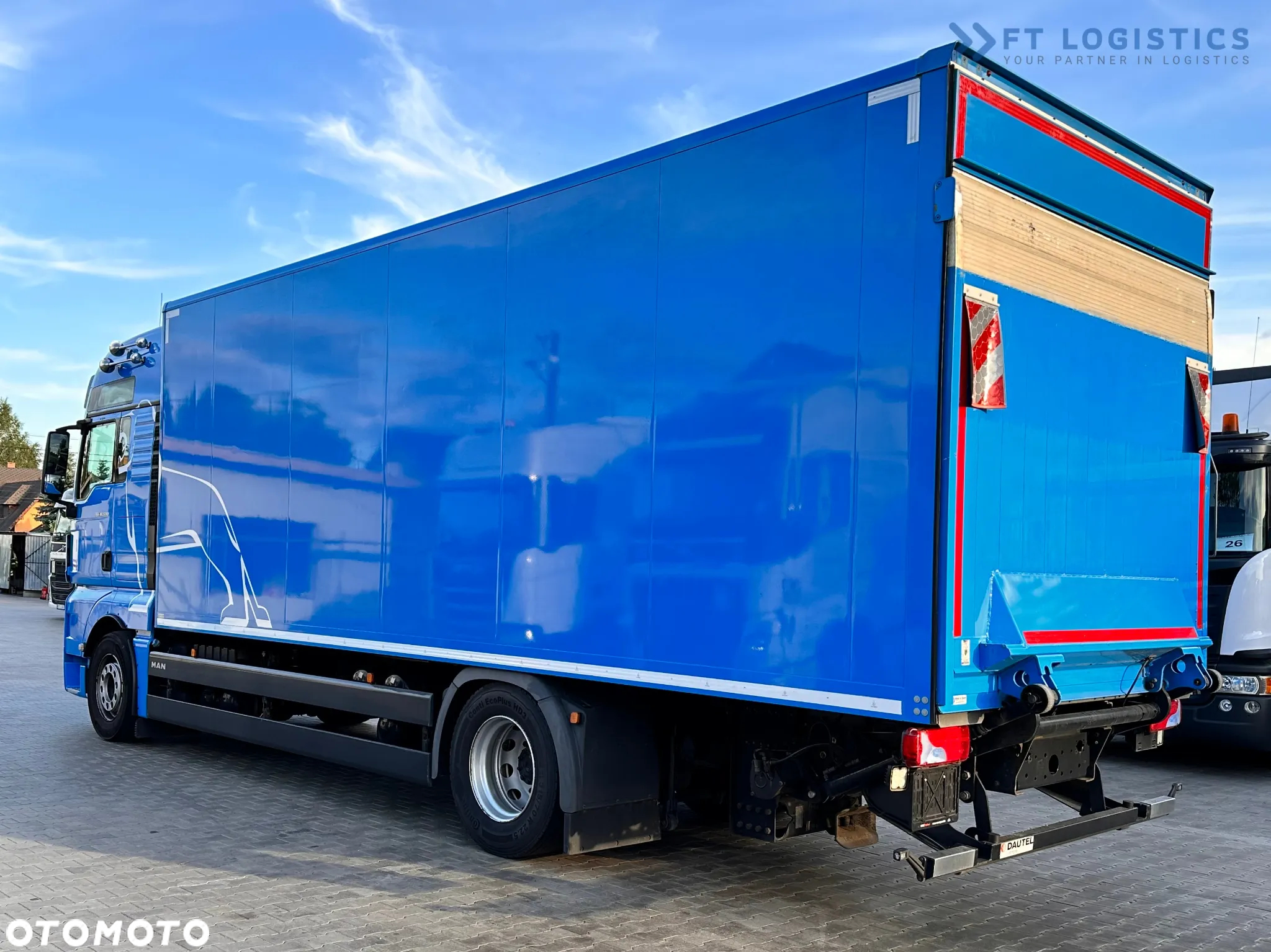 MAN TGX 18.500 / KABINA XXL / SKRZYNIA - KONTENER / WINDA / MANUAL KABINA SYPIALNA / UNIKAT! - 4