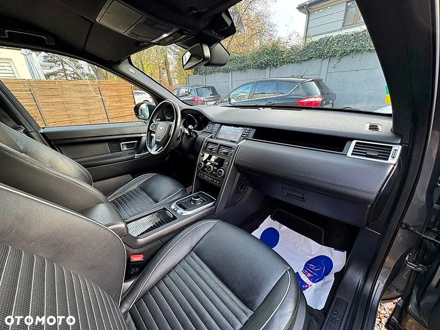 Land Rover Discovery Sport 2.0 D150 R-Dynamic - 22