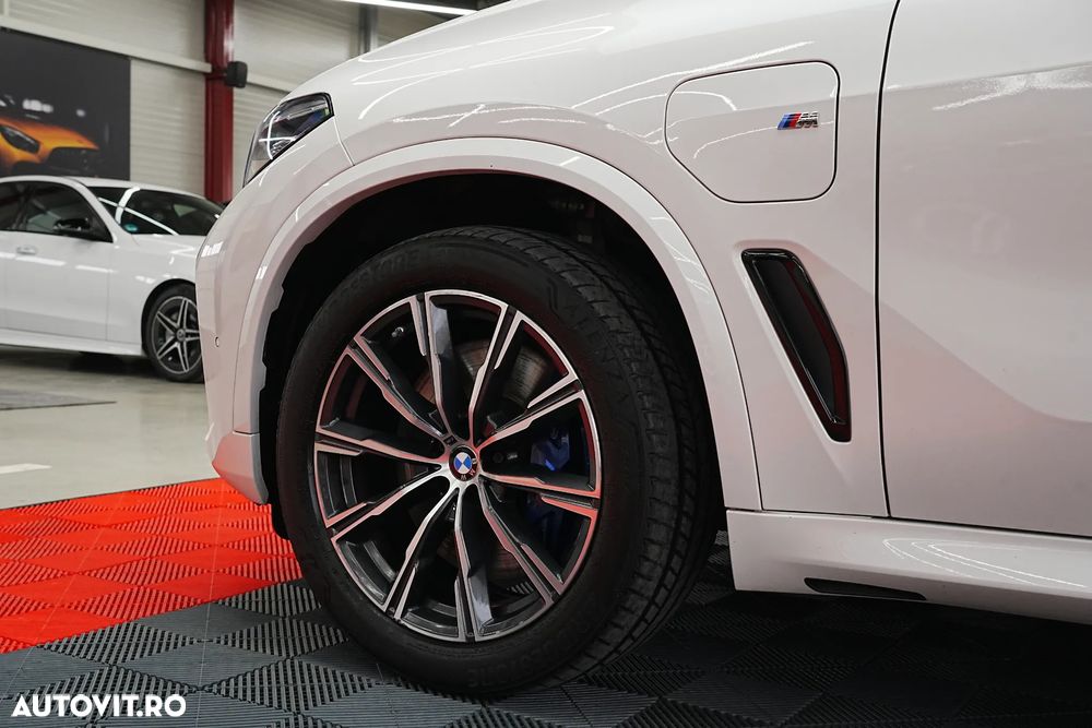 BMW X5 xDrive45e - 29