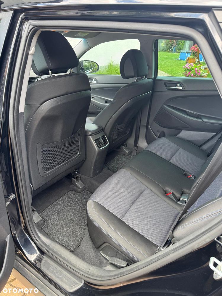 Hyundai Tucson blue 1.7 CRDi 2WD Classic - 8