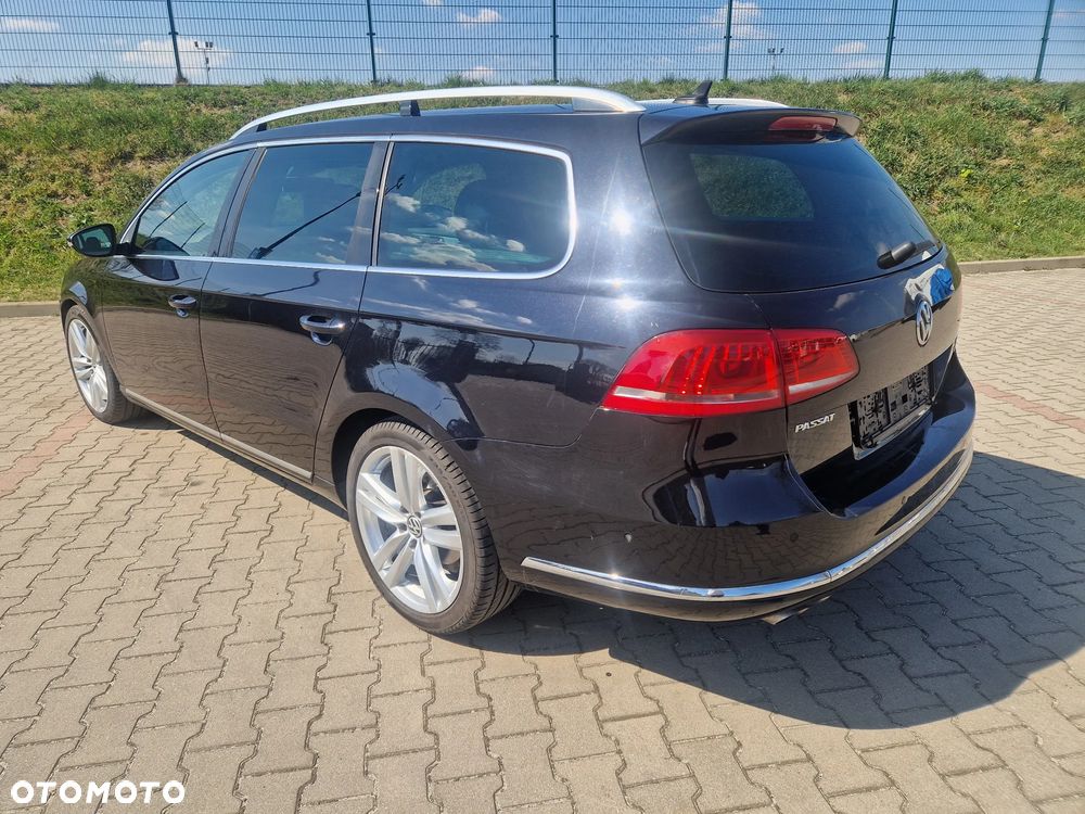 Volkswagen Passat 2.0 TDI 4Mot Highline DSG - 4