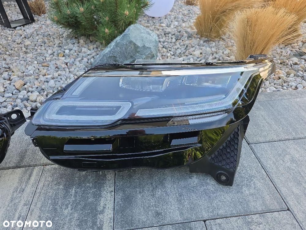 RANGE ROVER VELAR L560 Lampy przód Kompletne Full Led HIGH Version - 3