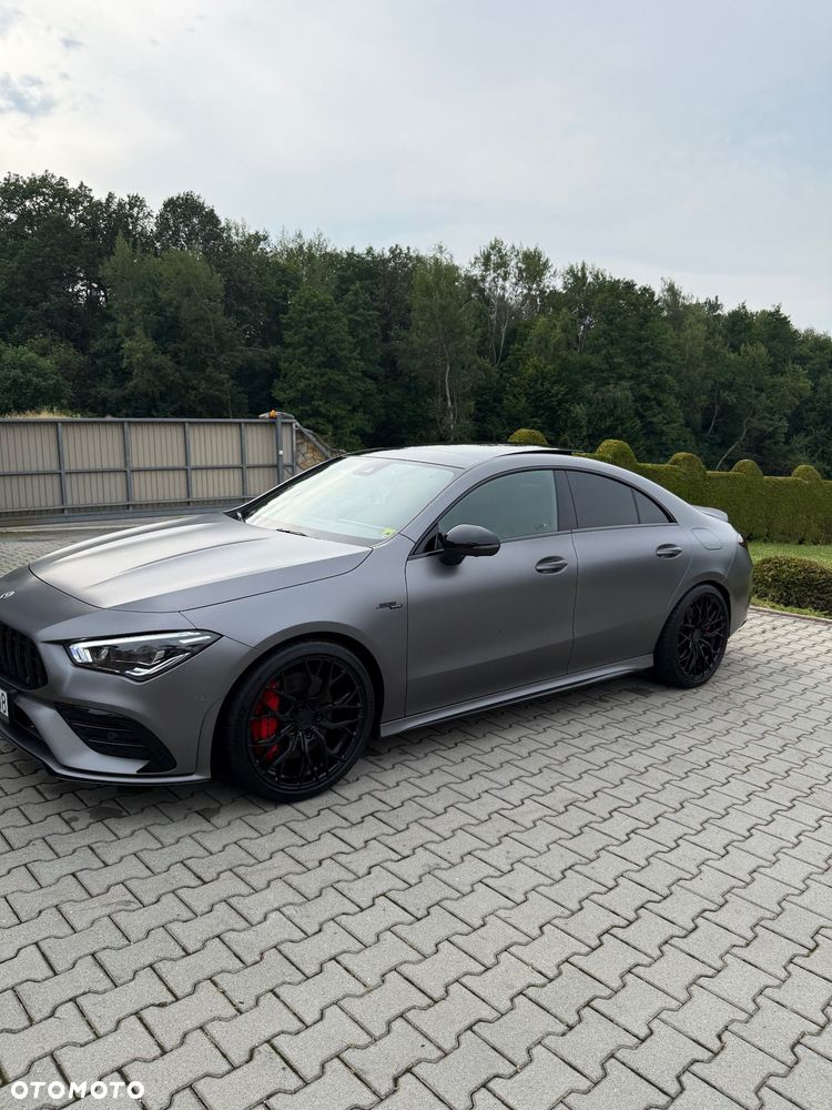 Mercedes-Benz CLA - 2