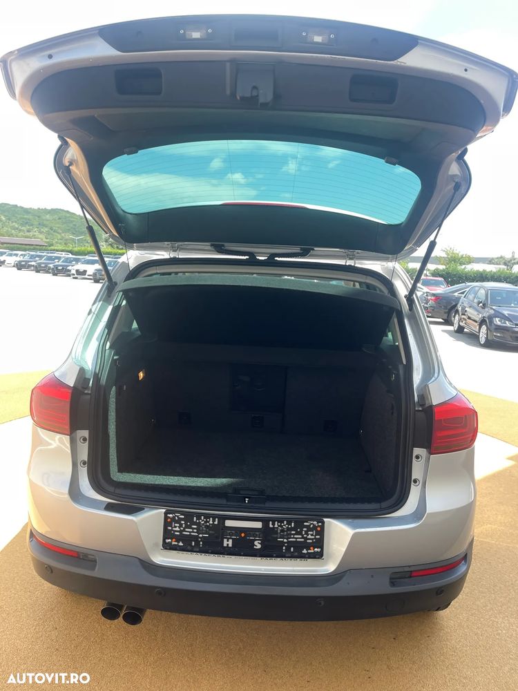 Volkswagen Tiguan 2.0 TDI DPF 4Motion BlueMotion Technology Cup Sport & Style - 26