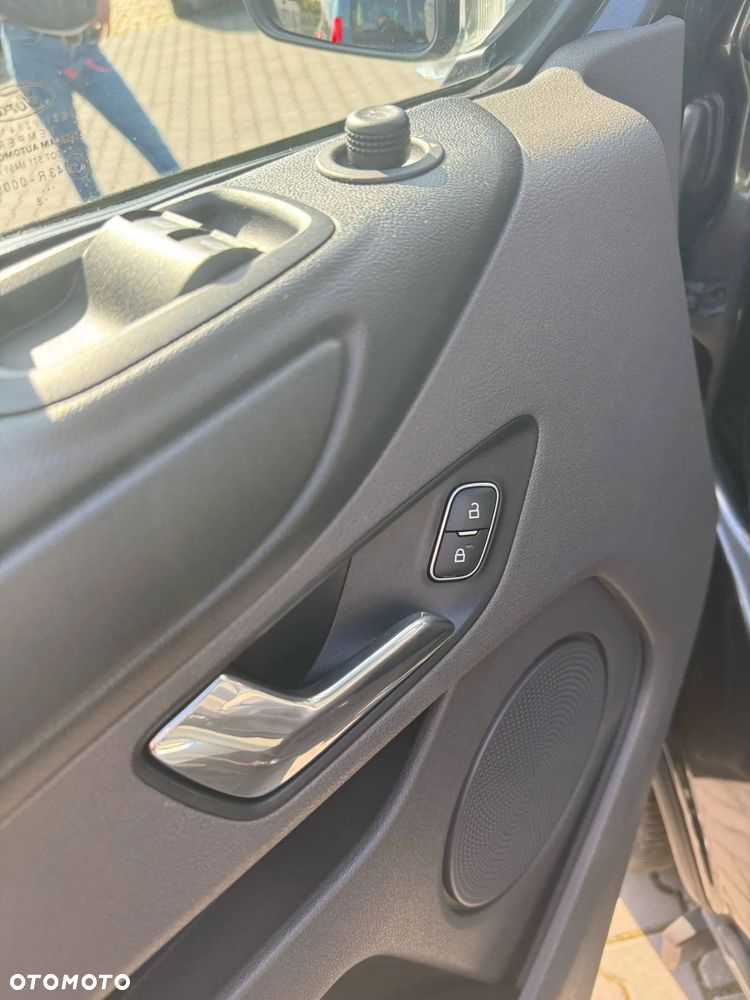 Ford Transit Custom 270 L1H1 Ambiente - 30