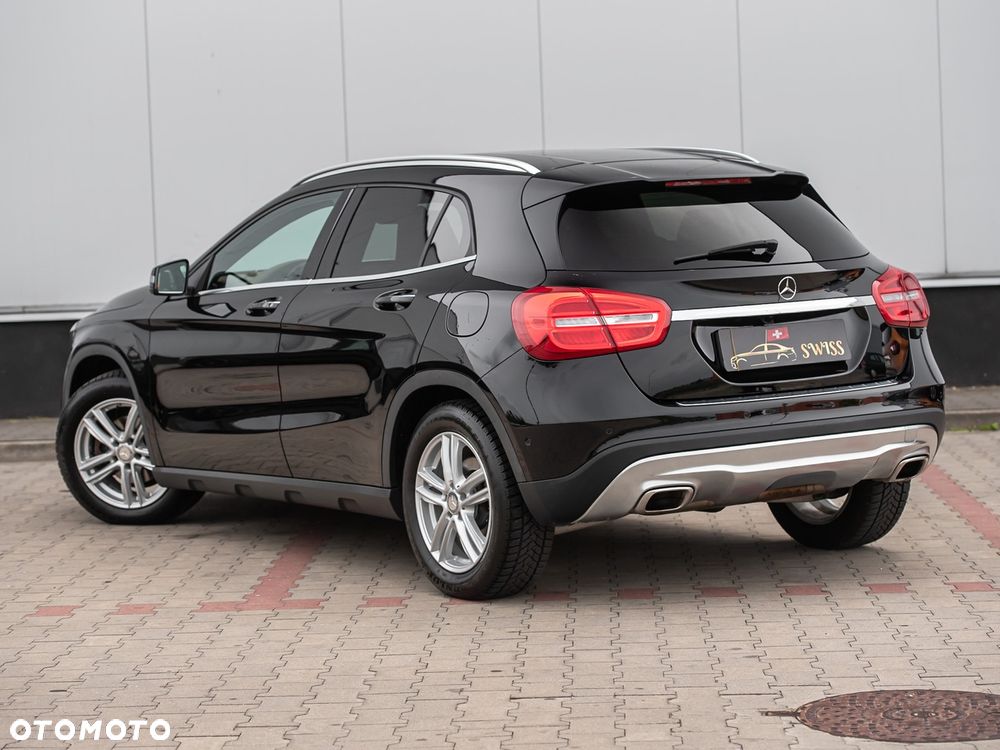 Mercedes-Benz GLA 220 CDI 4Matic 7G-DCT - 9