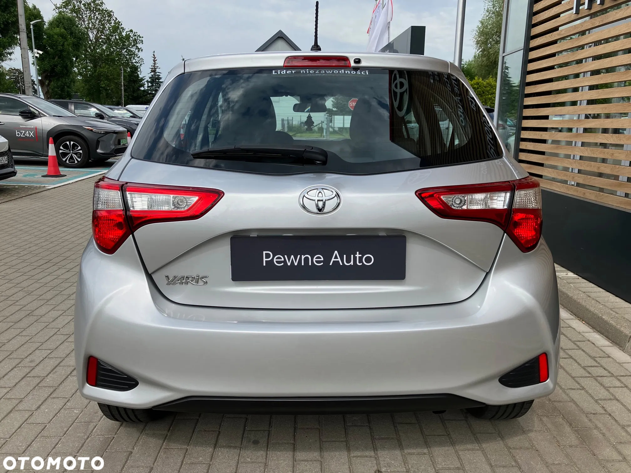 Toyota Yaris 1.5 Active - 5