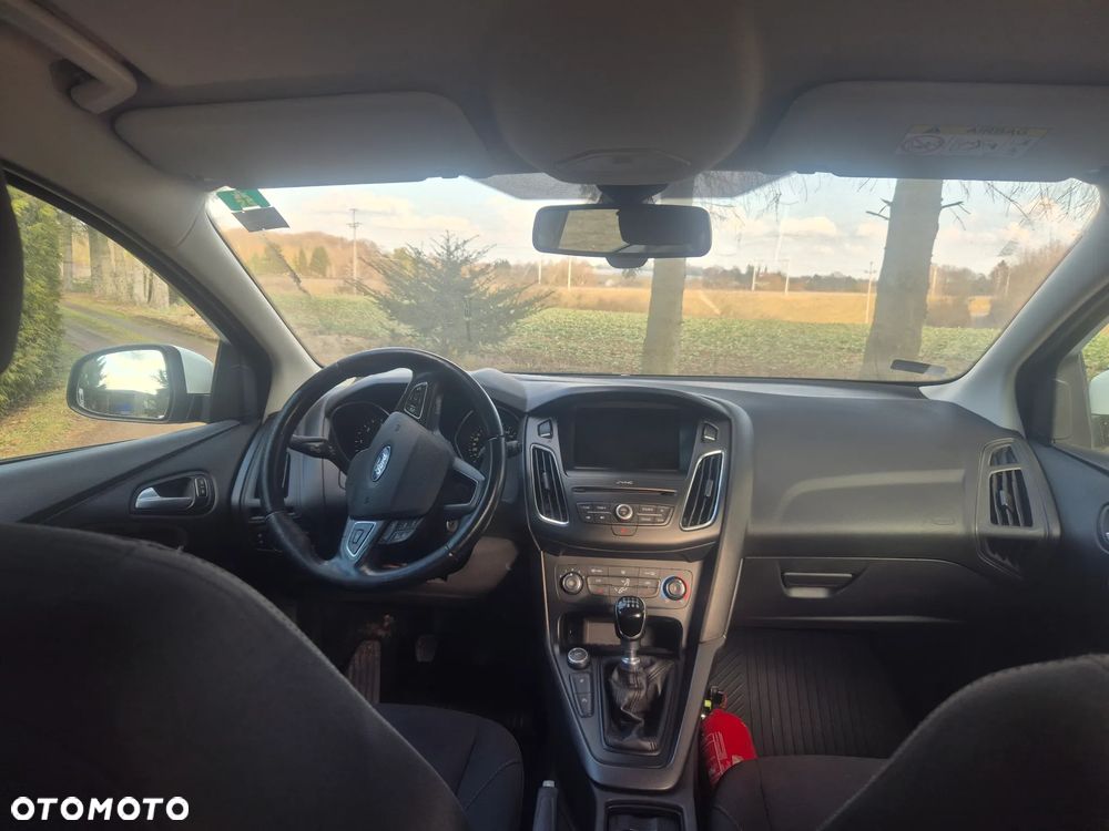 Ford Focus - 11