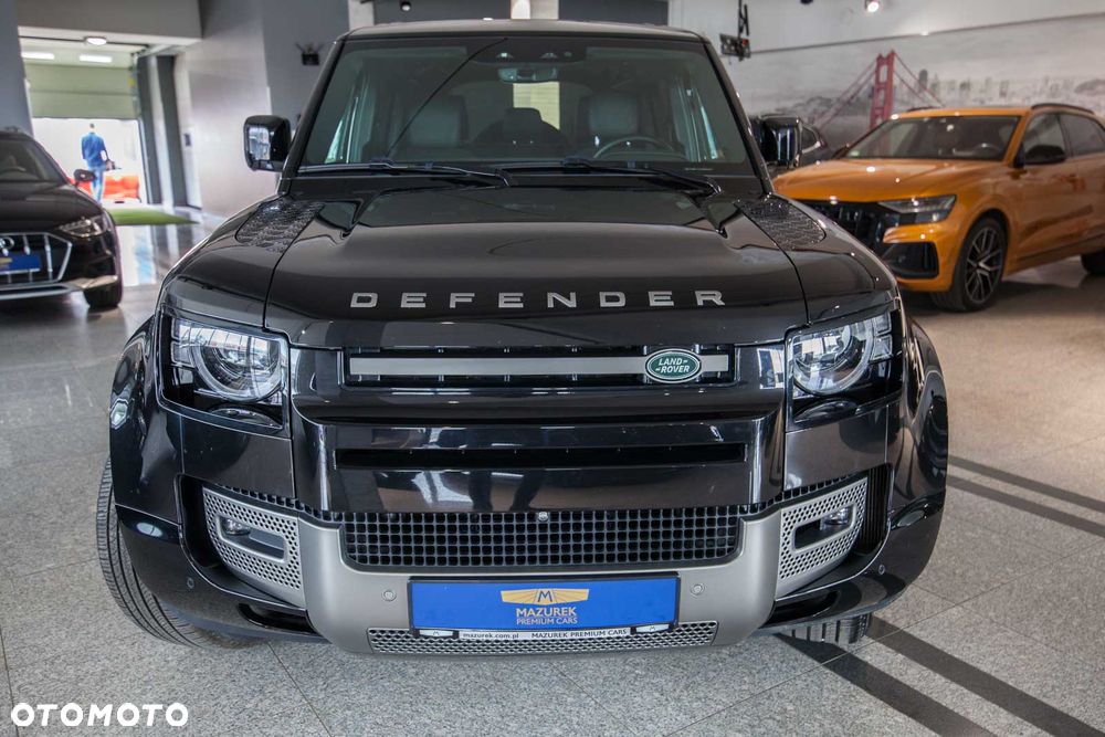 Land Rover Defender 3.0 D300 mHEV X-Dynamic HSE - 3