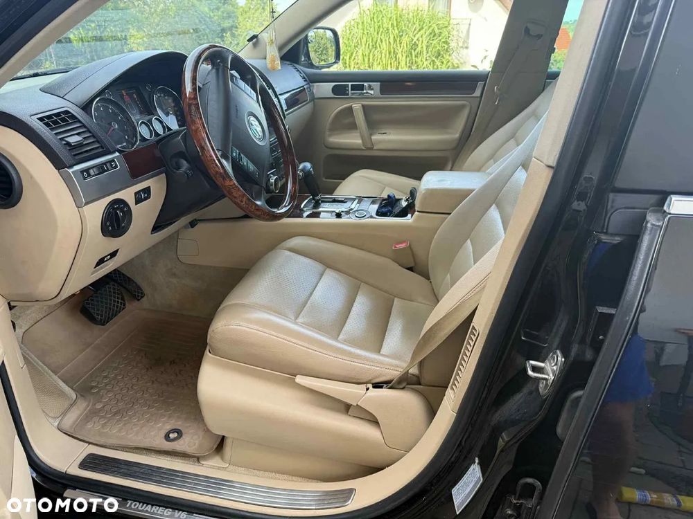 Volkswagen Touareg 3.2 V6 Automatik - 4