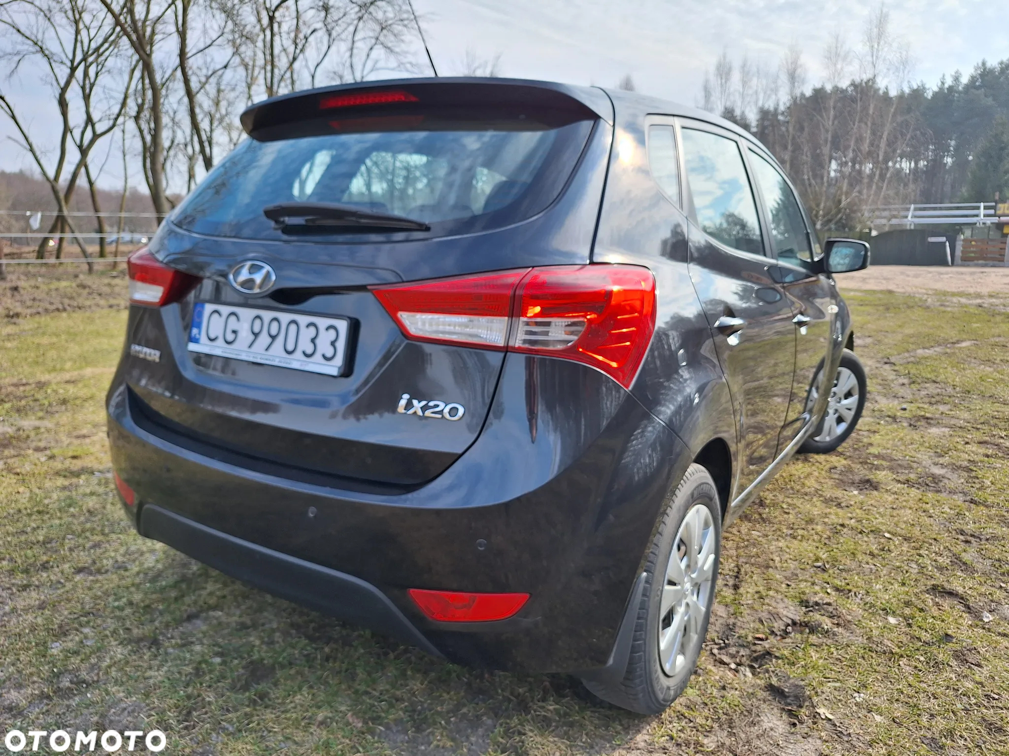 Hyundai ix20 1.4 Comfort - 4