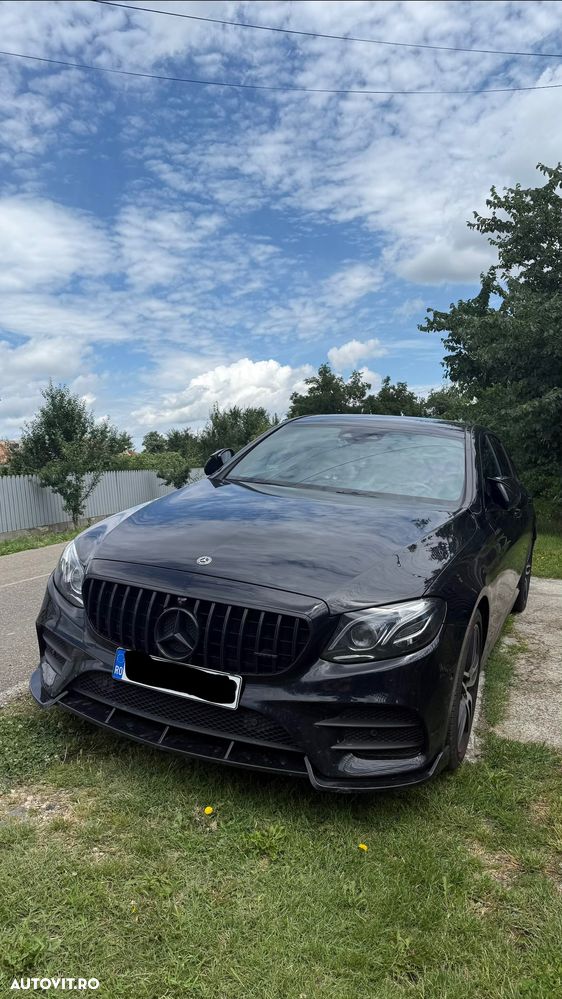 Mercedes-Benz E 220 d 4MATIC Aut. - 2