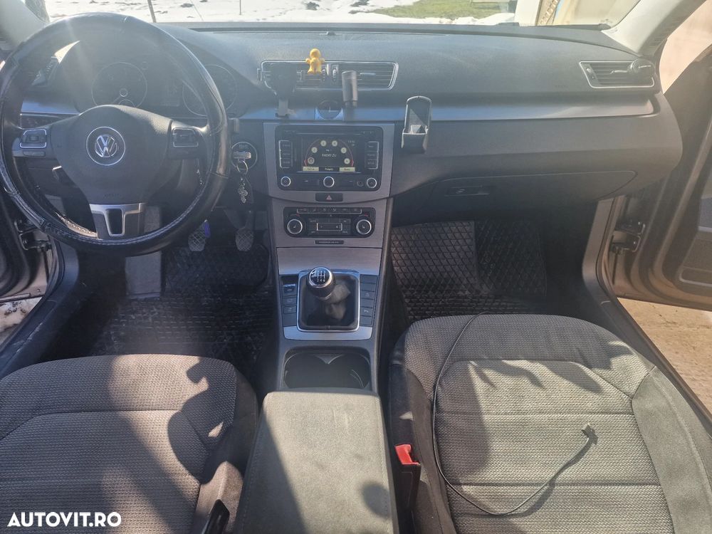 Volkswagen Passat 1.6 TDI BlueMotion - 4