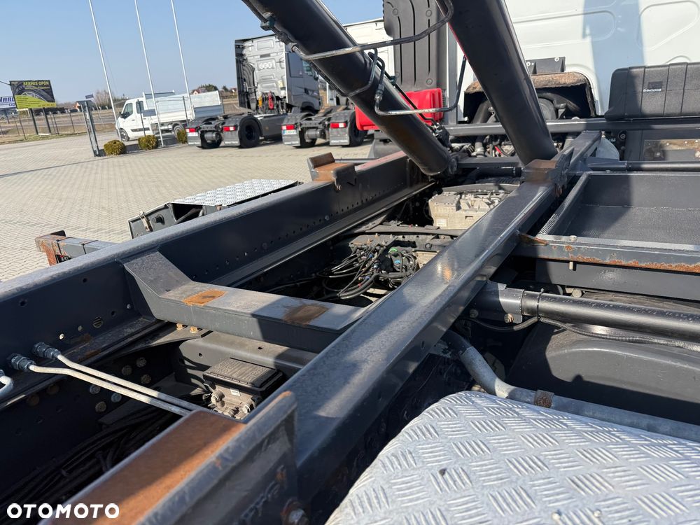 Renault PREMIUM 430DXI EEV / HAKOWIEC / RETARDER / NISKI PRZEBIEG / SPROWADZONY / STAN BDB / / / - 25