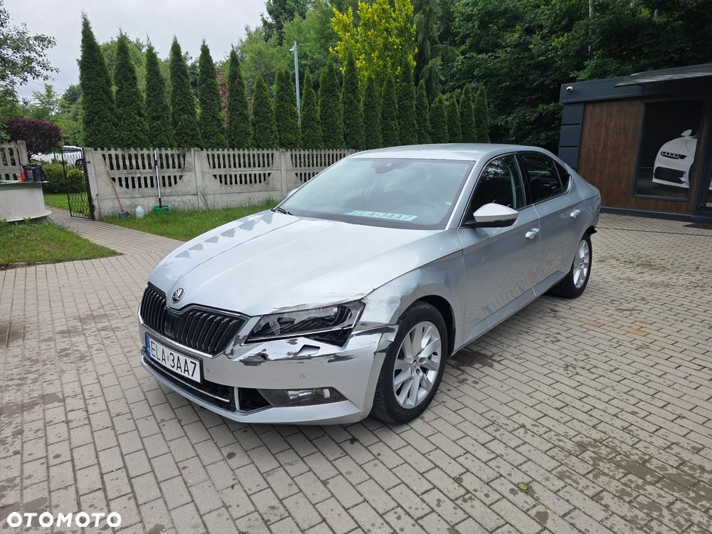Skoda Superb 1.5 TSI ACT Ambition - 3